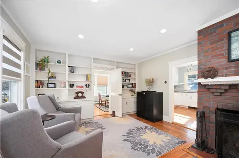 51 Wilcox Avenue Pawtucket RI 02860