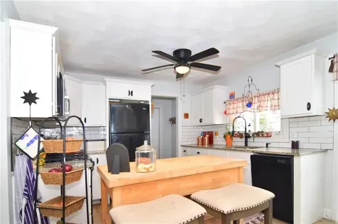 37 Gerald Street Warwick RI 02886