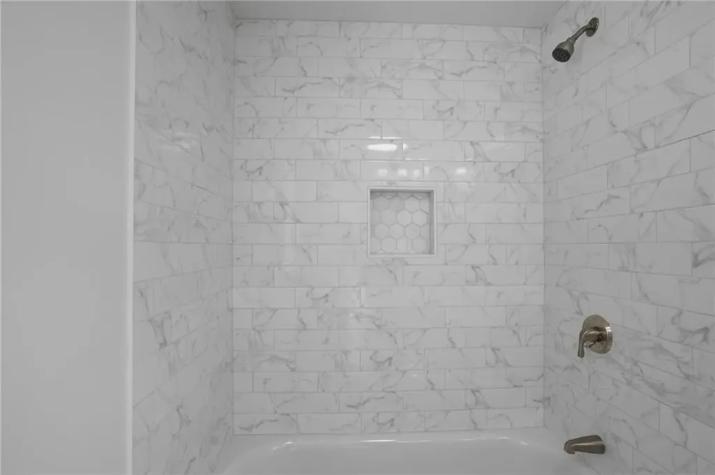 71 Woodmist Way North Kingstown RI 02852