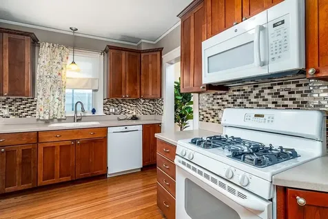 68 Ferncrest Avenue Cranston RI 02905