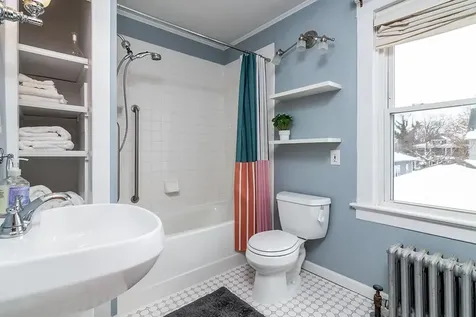 68 Ferncrest Avenue Cranston RI 02905