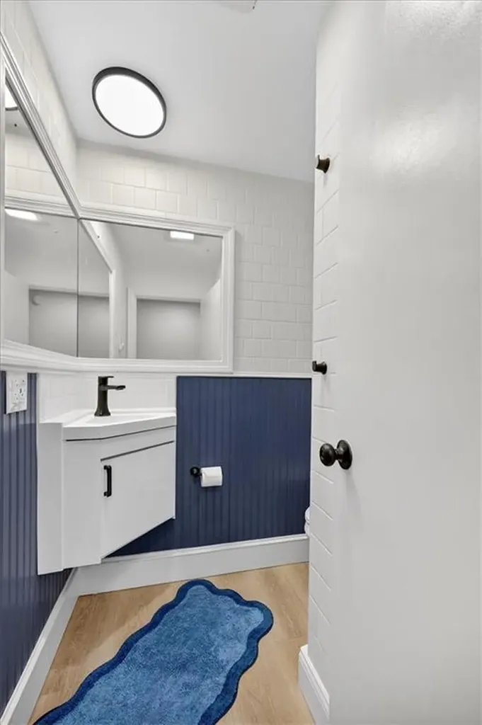 3 Set-n-sun Drive Scituate RI 02831