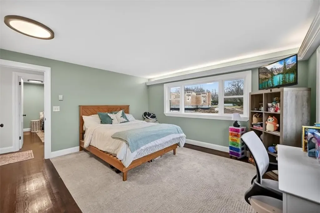 3 Set-n-sun Drive Scituate RI 02831