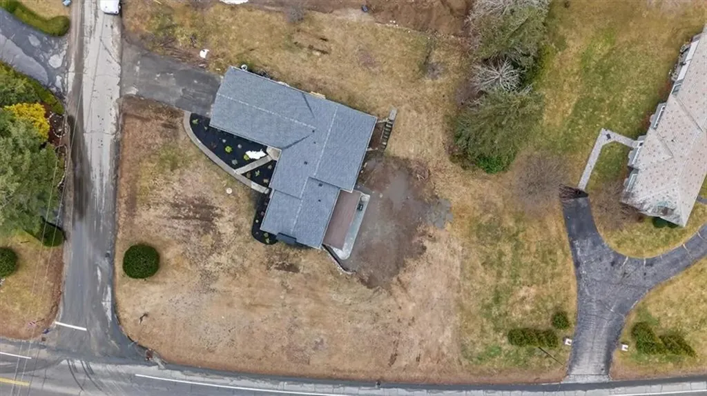 3 Set-n-sun Drive Scituate RI 02831