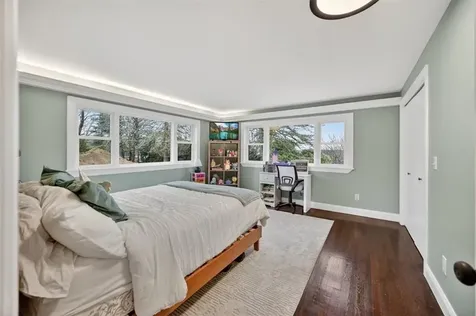 3 Set-n-sun Drive Scituate RI 02831