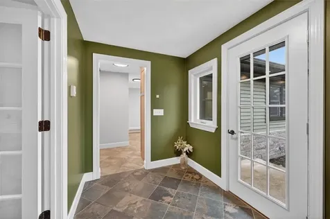 3 Set-n-sun Drive Scituate RI 02831