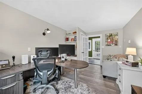 3 Set-n-sun Drive Scituate RI 02831