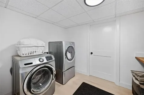 3 Set-n-sun Drive Scituate RI 02831