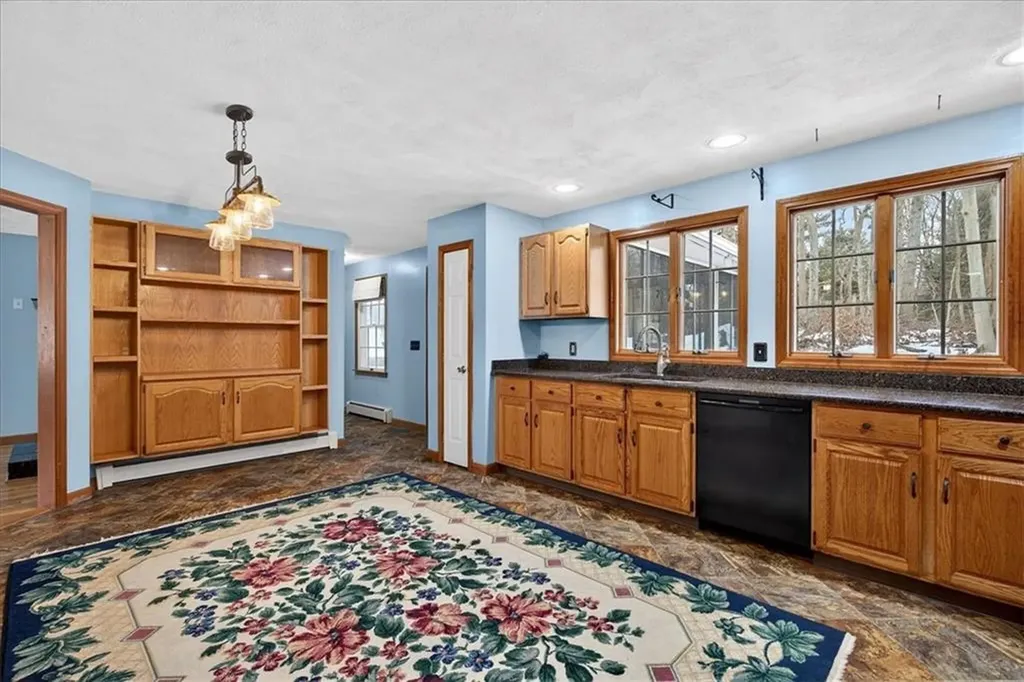 6 Wyoming Drive Cumberland RI 02864