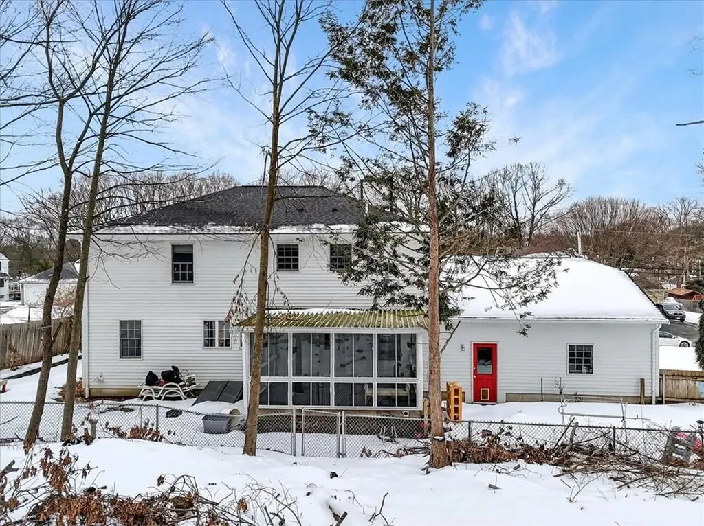 6 Wyoming Drive Cumberland RI 02864