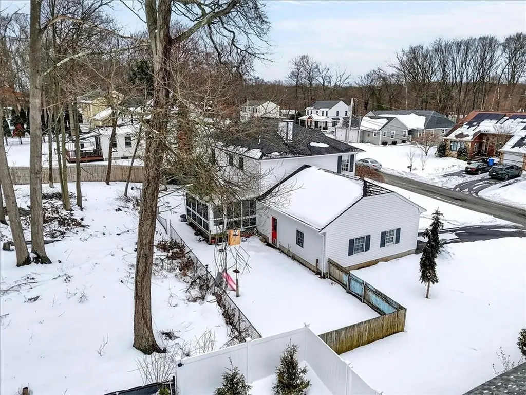 6 Wyoming Drive Cumberland RI 02864