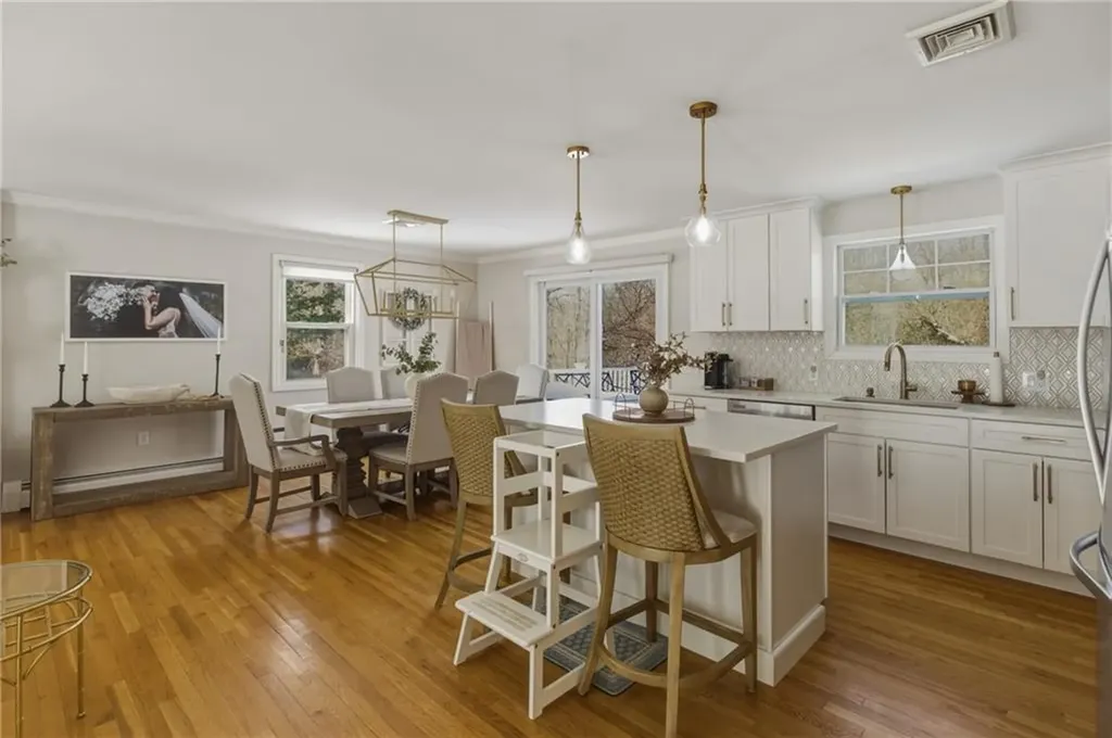 50 Briarwood Road Cranston RI 02920