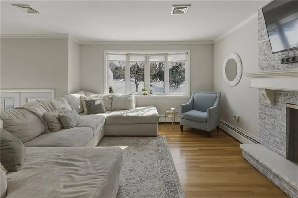 50 Briarwood Road Cranston RI 02920