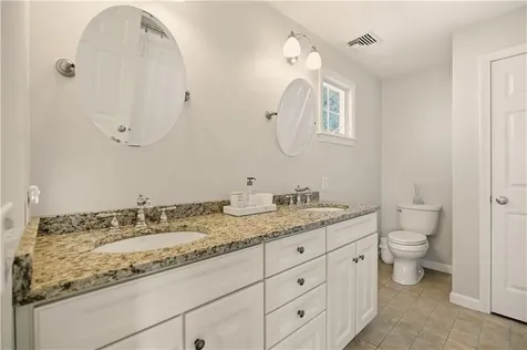 105 Lilac Lane Portsmouth RI 02871