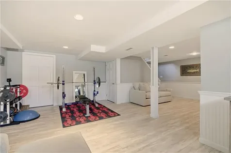 105 Lilac Lane Portsmouth RI 02871