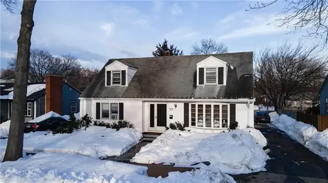 77 Minto Street Providence RI 02908