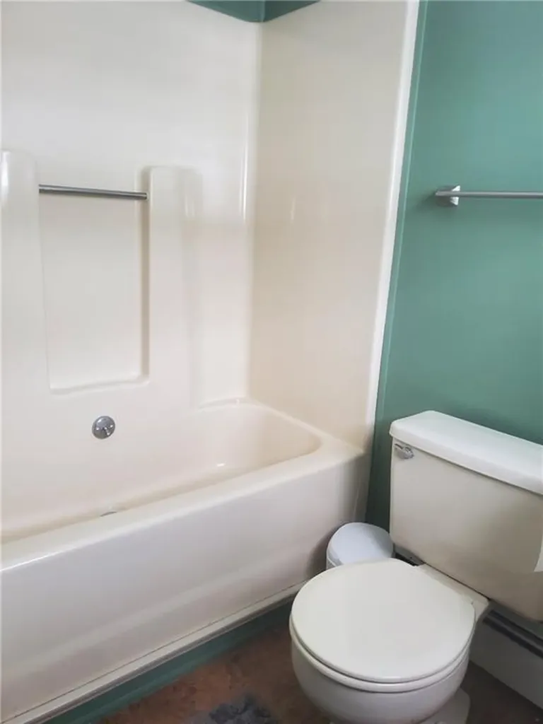 10 Sherwood Valley Lane Coventry RI 02816