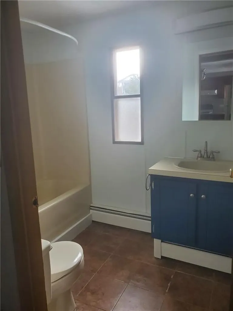 10 Sherwood Valley Lane Coventry RI 02816