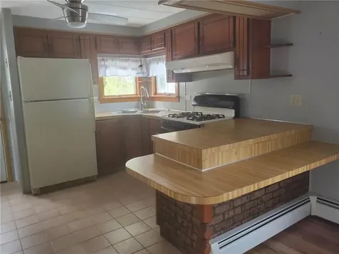 10 Sherwood Valley Lane Coventry RI 02816