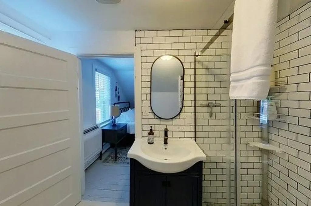 5 Stewart Street Newport RI 02840