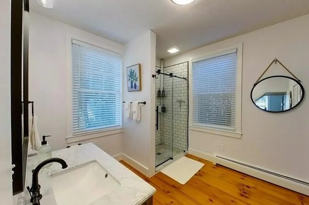 5 Stewart Street Newport RI 02840