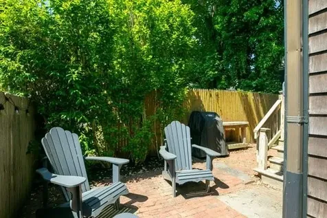 5 Stewart Street Newport RI 02840