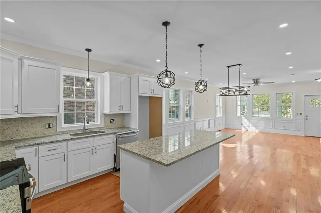 117 Sharon Street Providence RI 02908