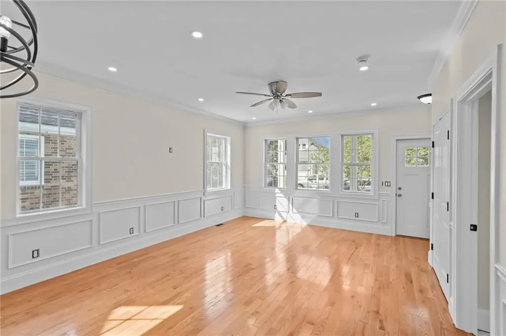 117 Sharon Street Providence RI 02908