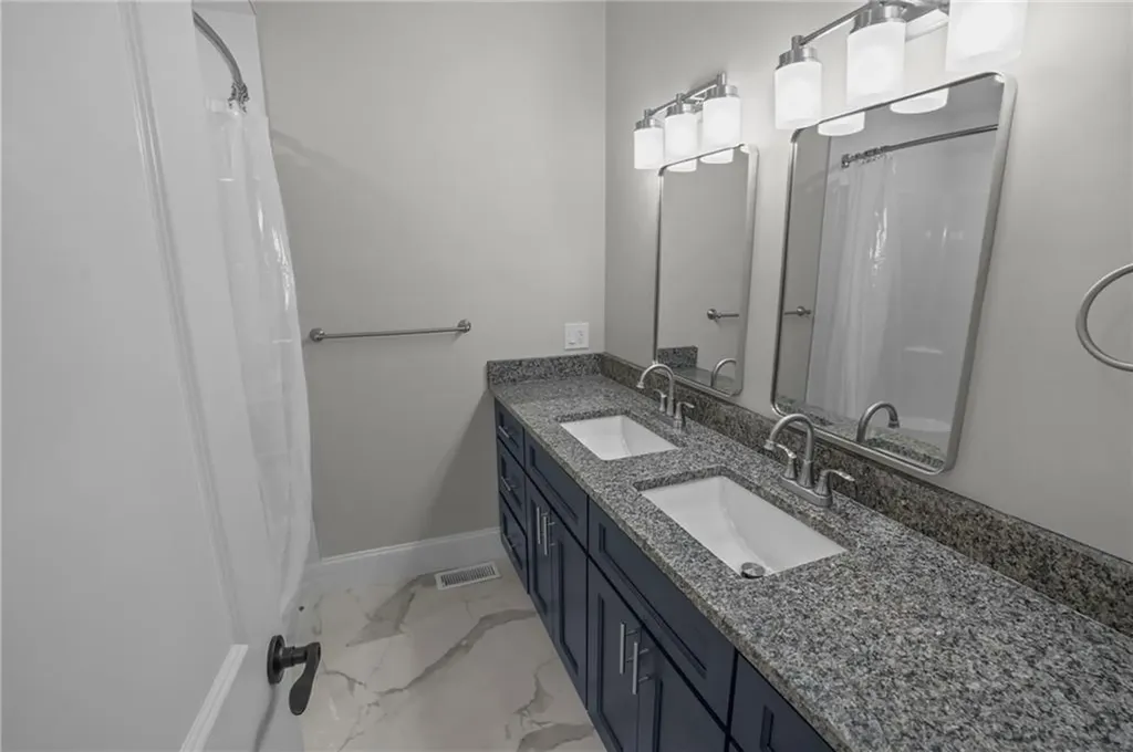 117 Sharon Street Providence RI 02908