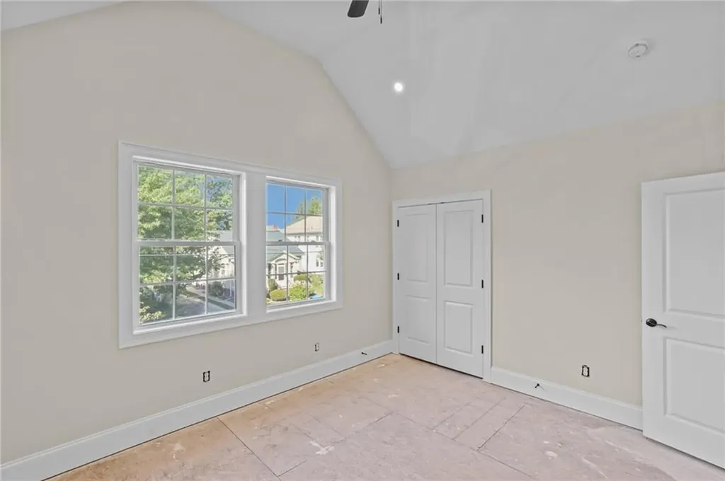 117 Sharon Street Providence RI 02908