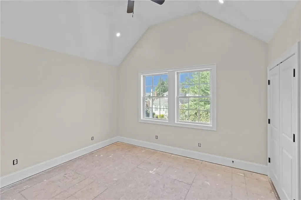 117 Sharon Street Providence RI 02908