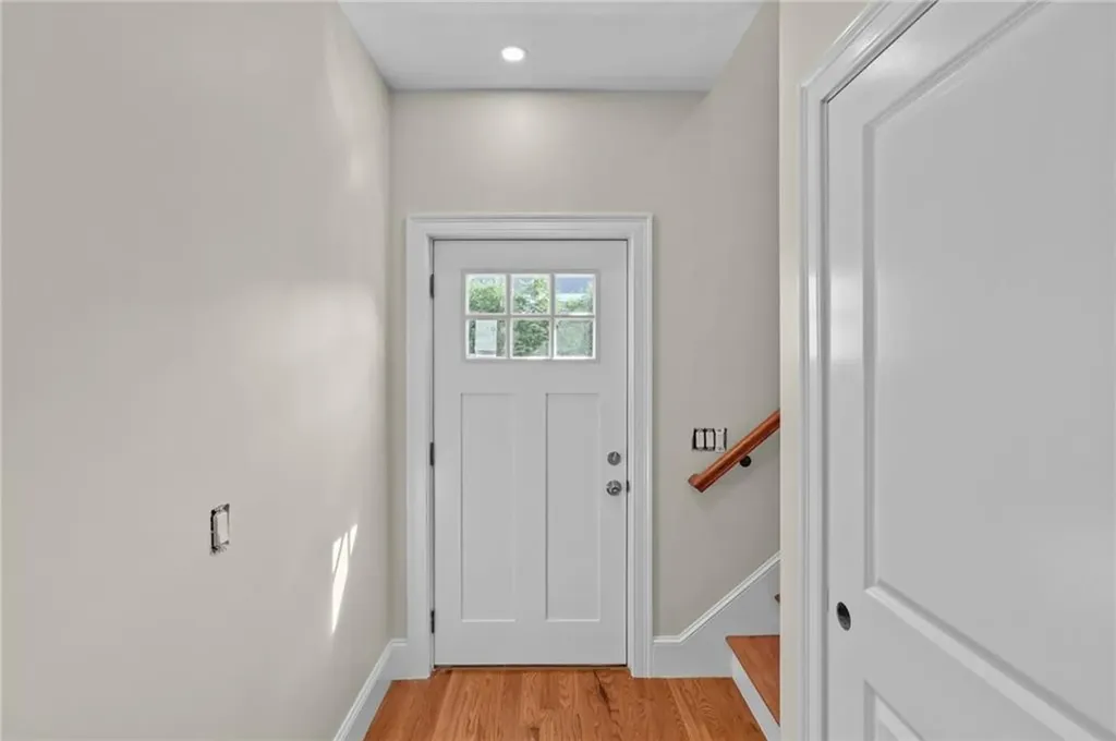 117 Sharon Street Providence RI 02908