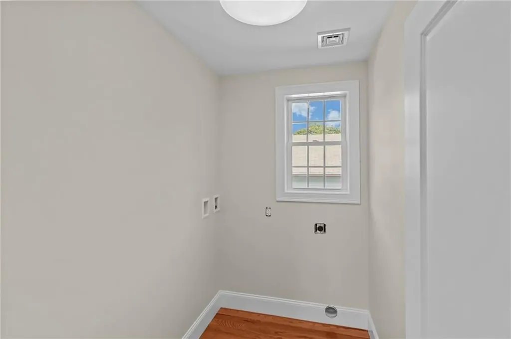 117 Sharon Street Providence RI 02908