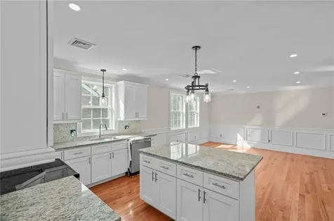 117 Sharon Street Providence RI 02908