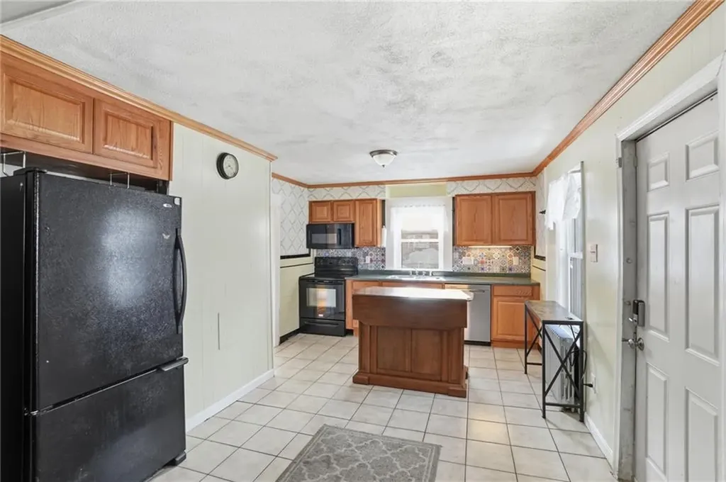 957 Mineral Spring Avenue Pawtucket RI 02860