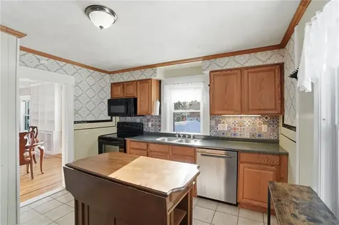 957 Mineral Spring Avenue Pawtucket RI 02860