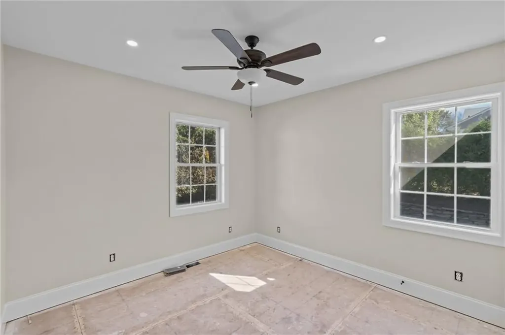 117 Sharon Street Providence RI 02908