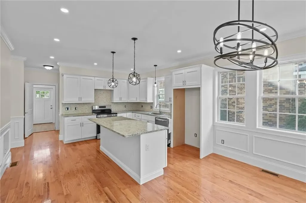 117 Sharon Street Providence RI 02908