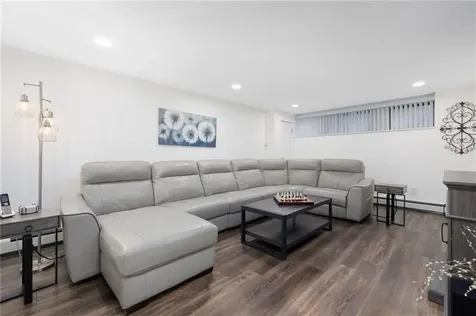 29 Golini Drive Johnston RI 02919