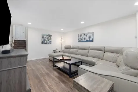 29 Golini Drive Johnston RI 02919