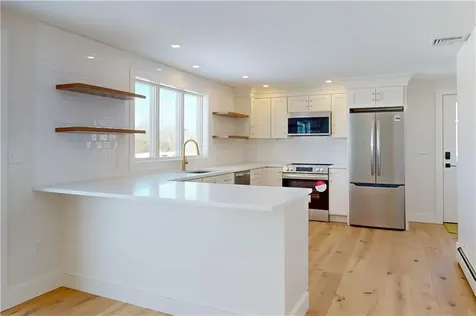 3211 Main Road Tiverton RI 02878