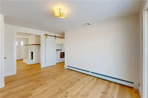 3211 Main Road Tiverton RI 02878