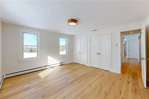 3211 Main Road Tiverton RI 02878