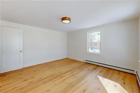 3211 Main Road Tiverton RI 02878