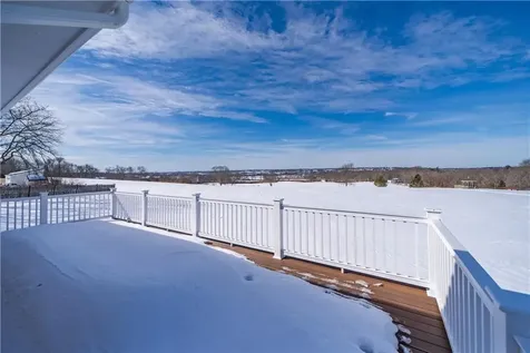 3211 Main Road Tiverton RI 02878