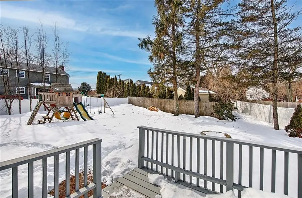 8 Surrey Lane West Warwick RI 02893