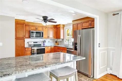 8 Surrey Lane West Warwick RI 02893