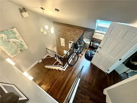 10 Young Street Newport RI 02840