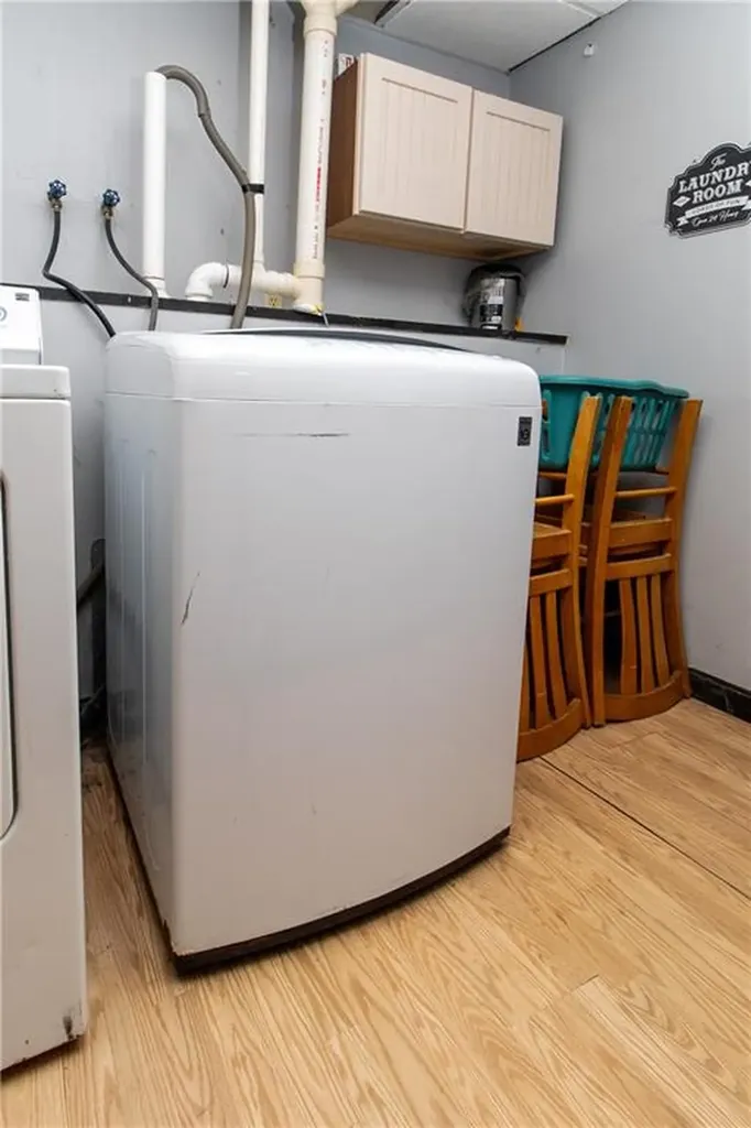 2 Kings Forest Lane West Warwick RI 02893