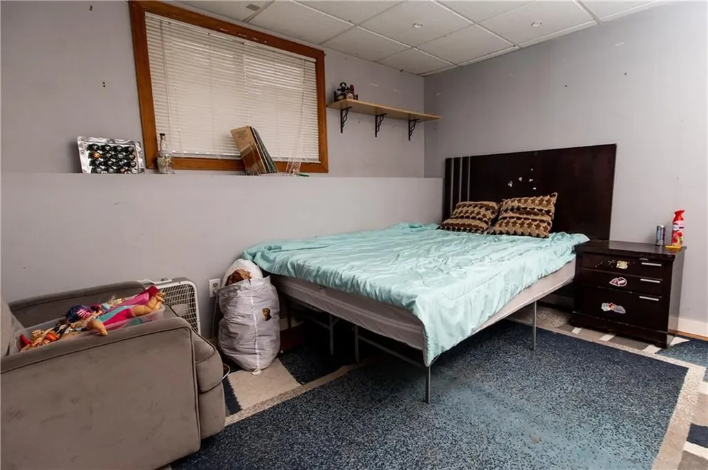 2 Kings Forest Lane West Warwick RI 02893